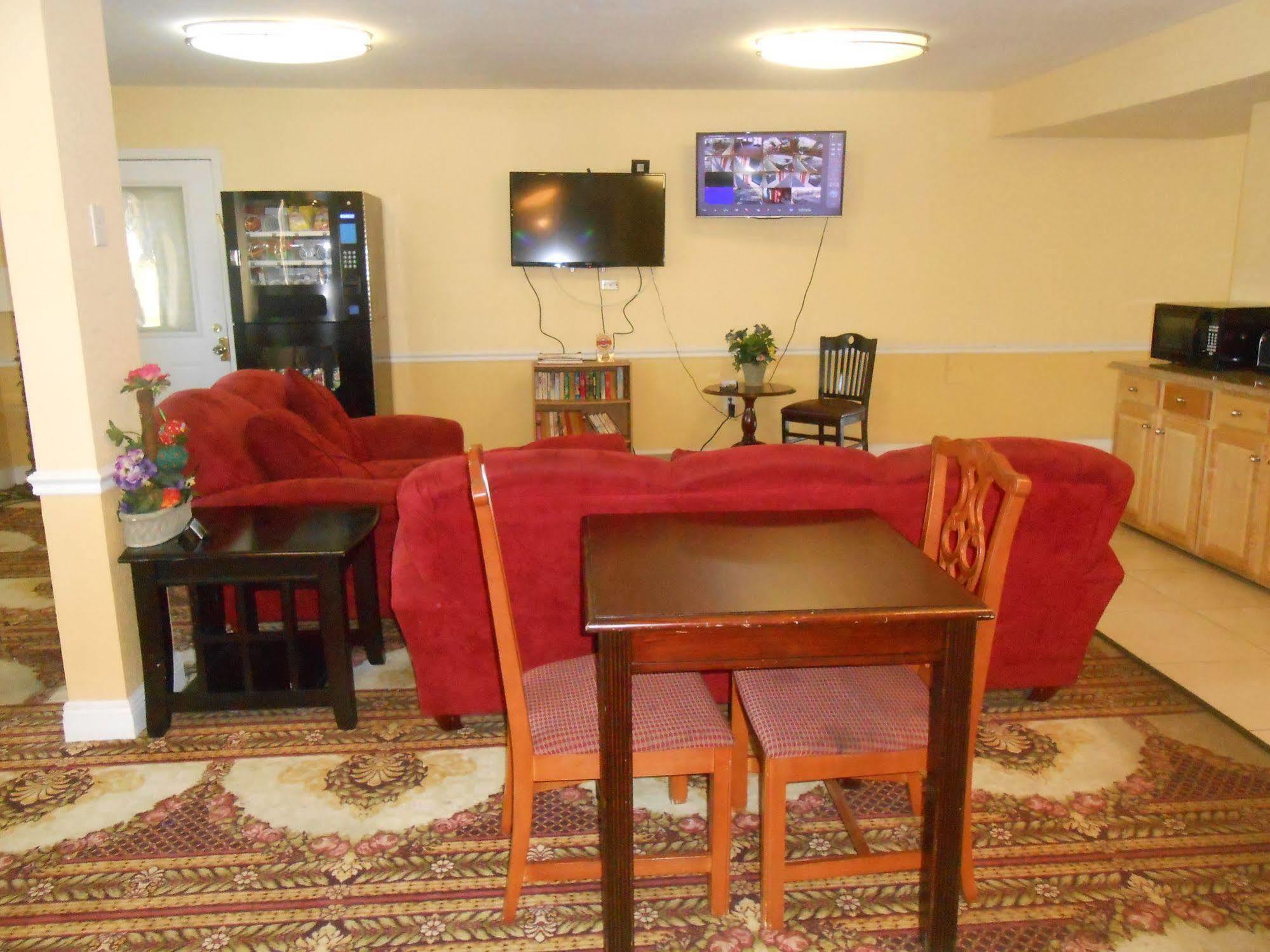Executive Garden Titusville Hotel Екстер'єр фото