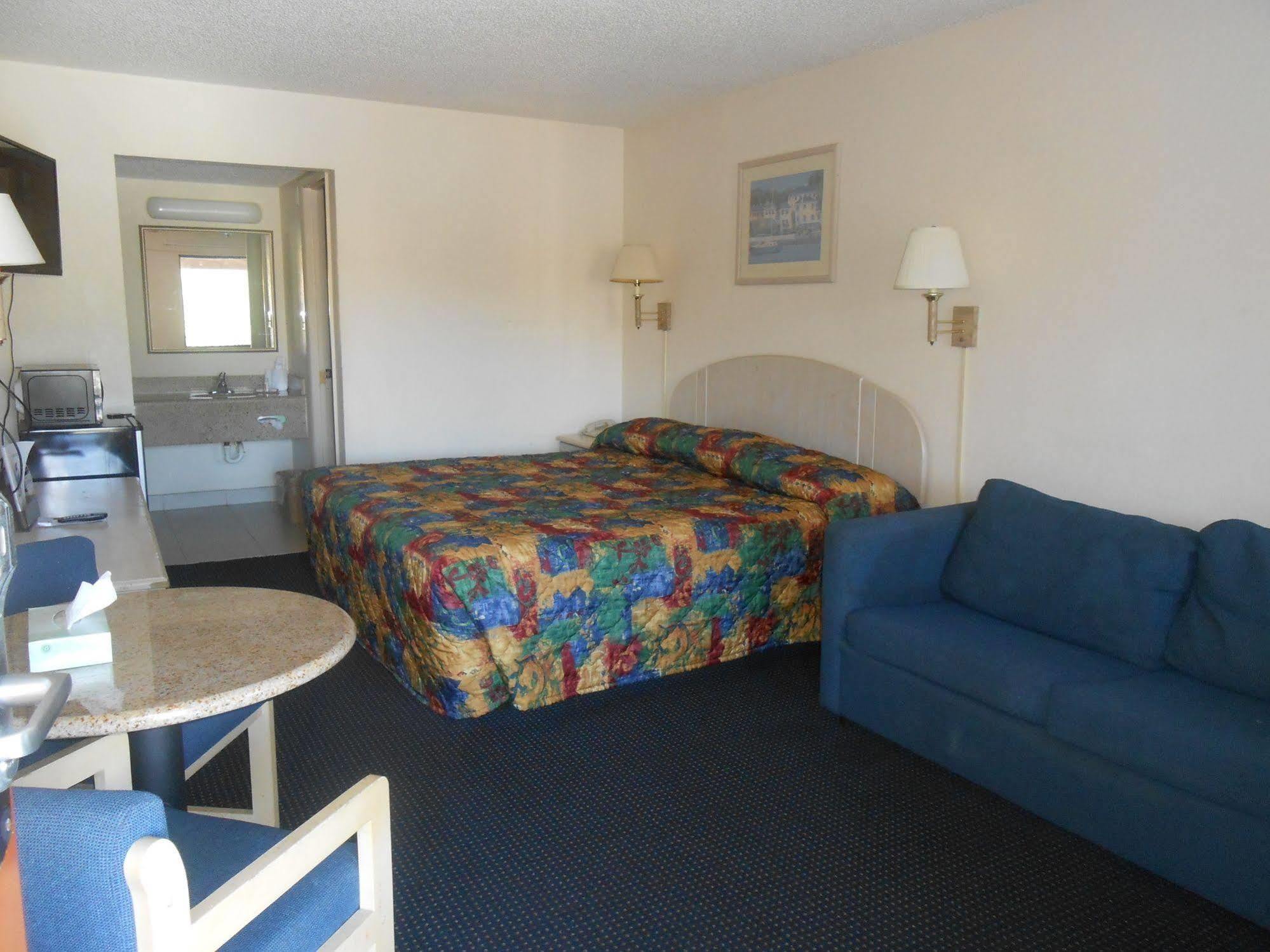 Executive Garden Titusville Hotel Екстер'єр фото