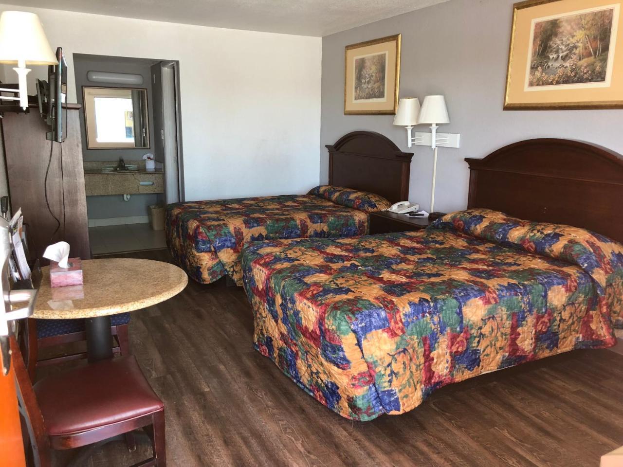 Executive Garden Titusville Hotel Екстер'єр фото
