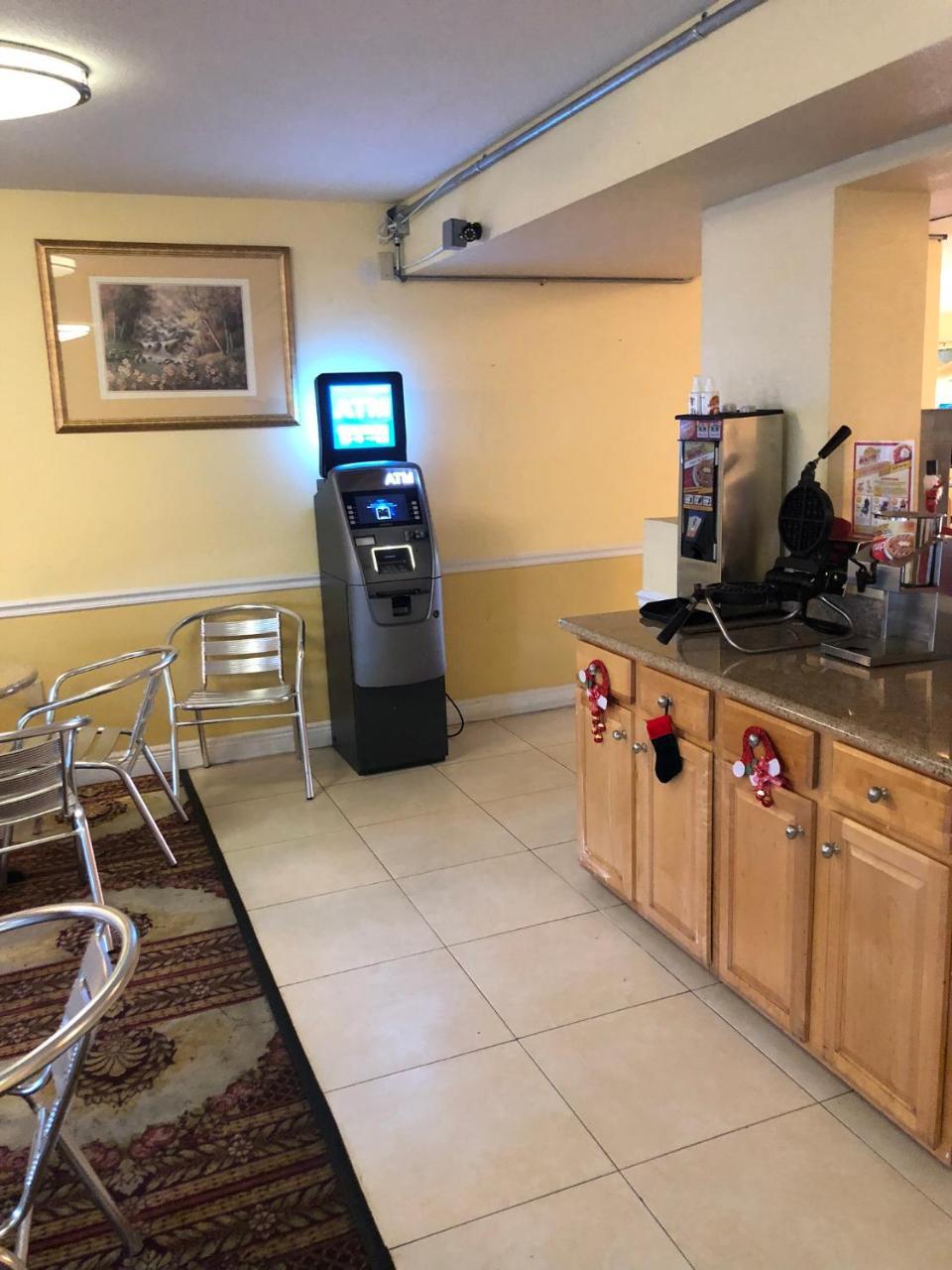 Executive Garden Titusville Hotel Екстер'єр фото